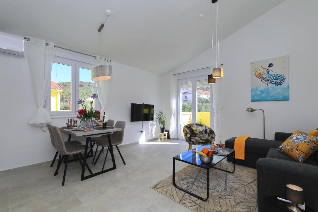 Apartment Gaby Божава Экстерьер фото
